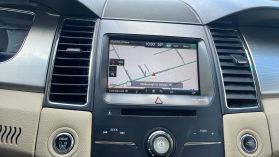 2015 Ford Taurus - Image 37