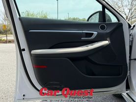 2023 Hyundai Sonata - Image 11