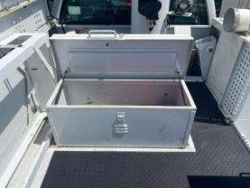 2011 FORD F550 SUPER DUTY 45FT BUCKET TRUCK ALTEC AT40M BUCKET TRUCKS V8, TURBO DIESEL, 6.7 LITER 165" W.B. 2D - Eddies Auto Sales