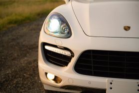 2012 PORSCHE CAYENNE SUV M4851 TURBO