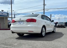 2011 VOLKSWAGEN JETTA SEDAN 5-CYL, PZEV, 2.5 LITER SEL SEDAN 4D