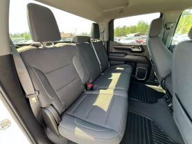 2022 Chevrolet Silverado 1500 Crew Cab Lt Pickup 4d 5 3/4 Ft - Image 24