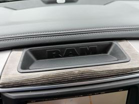 2015 RAM 1500 CREW CAB PICKUP V6, TURBO ECODIESEL, 3.0L LARAMIE LIMITED PICKUP 4D 5 1/2 FT