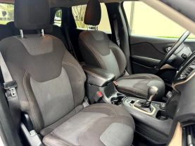 2017 JEEP CHEROKEE SUV 4-CYL, 2.4 LITER LATITUDE SPORT UTILITY 4D
