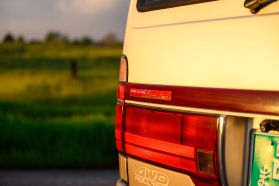 1995 TOYOTA HIACE VAN 1KZ-TE SUPER CUSTOM LIMITED