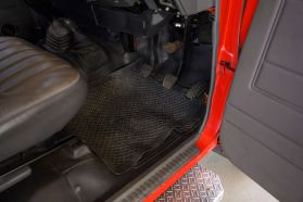 1991 TOYOTA LAND CRUISER TRUCK 3F FIRE TRUCK