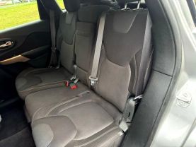 2017 JEEP CHEROKEE SUV 4-CYL, 2.4 LITER LATITUDE SPORT UTILITY 4D