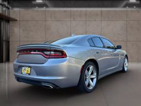 2017 DODGE CHARGER SEDAN V8, HEMI, 5.7 LITER R/T SEDAN 4D