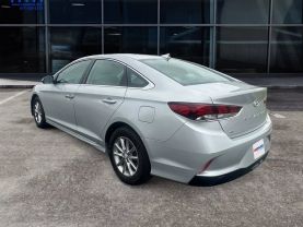 2019 Hyundai Sonata Se Sedan 4d - Image 3