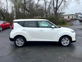 2021 KIA SOUL WAGON 4-CYL, 2.0 LITER LX WAGON 4D