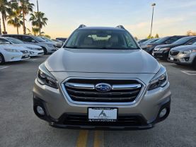 2018 Subaru Outback - Image 2
