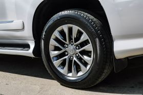 2014 LEXUS GX SUV V8, 4.6 LITER GX 460 LUXURY SPORT UTILITY 4D