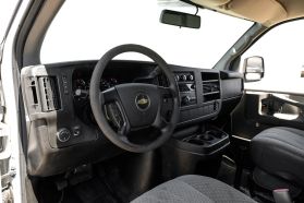 2014 Chevrolet Express 3500 Cargo - Image 3