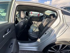 2021 NISSAN ALTIMA SEDAN 4-CYL, 2.5 LITER 2.5 SR SEDAN 4D