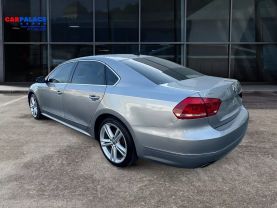 2014 Volkswagen Passat 1.8t Sel Premium Sedan 4d - Image 3
