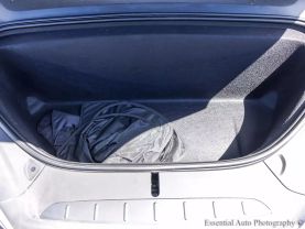 -2018 Tesla Model X - Image 30