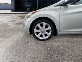 2013 Hyundai Elantra Limited Sedan 4d - Image 14