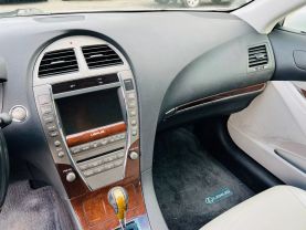 2010 LEXUS ES