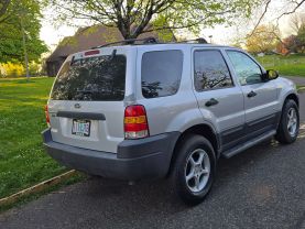2002 FORD ESCAPE SUV 4-CYL, 2.0 LITER XLS SPORT UTILITY 4D