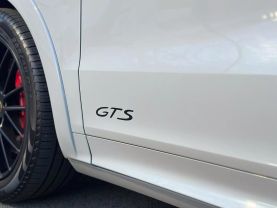 2021 PORSCHE CAYENNE COUPE