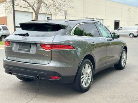 2018 JAGUAR F-PACE