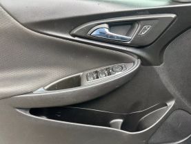 2018 Chevrolet Malibu Lt Sedan 4d - Image 15