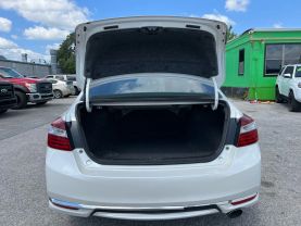 2017 HONDA ACCORD SEDAN 4-CYL, I-VTEC, 2.4 LITER EX W/HONDA SENSING SEDAN 4D