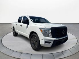 2023 NISSAN TITAN CREW CAB