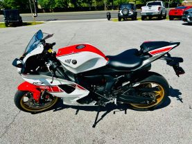 2022 YAMAHA YZF-R7 WORLD GP 60TH ANNIVERSARY EDITION SPORTBIKES - -
