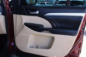 2015 Toyota Highlander - Image 25