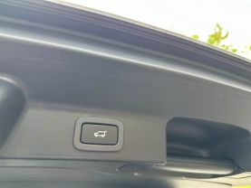 2018 JAGUAR F-PACE