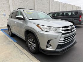 2018 TOYOTA HIGHLANDER XLE SPORT UTILITY 4D