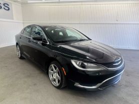 2016 CHRYSLER 200