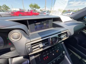 2018 LEXUS IS