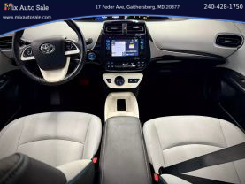 2017 TOYOTA PRIUS HATCHBACK 4-CYL, HYBRID, 1.8 LITER FOUR TOURING HATCHBACK 4D
