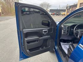 2015 GMC SIERRA 1500 CREW CAB PICKUP V8, ECOTEC3, 5.3 LITER SLE PICKUP 4D 5 3/4 FT