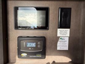 2022 CEDAR CREEK BY FOREST RIVER CHAMPAGNE EDITION FW RV & CAMPERS - 38EL