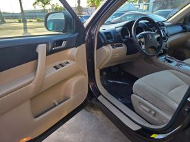 2013 TOYOTA HIGHLANDER SUV V6, 3.5 LITER SE SPORT UTILITY 4D