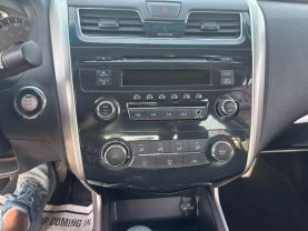 2015 Nissan Altima - Image 12