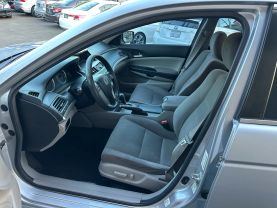 2011 HONDA ACCORD SEDAN 4-CYL, VTEC, 2.4 LITER LX-P SEDAN 4D
