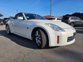 2009 NISSAN 350Z