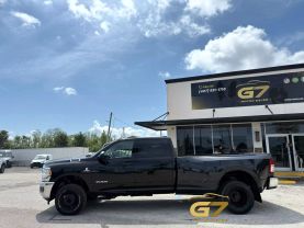 2019 Ram 3500 Crew Cab - Image 6