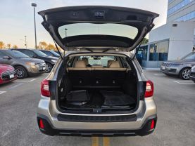 2018 Subaru Outback - Image 9
