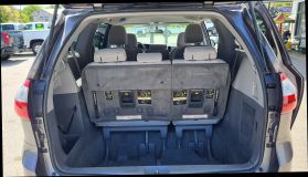 2015 Toyota Sienna Le Minivan 4d - Image 22