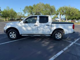 2010 NISSAN FRONTIER CREW CAB PICKUP V6, 4.0 LITER LE PICKUP 4D 5 FT