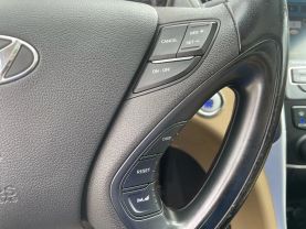 2015 HYUNDAI SONATA SEDAN 4-CYL, HYBRID, 2.4 LITER HYBRID SEDAN 4D