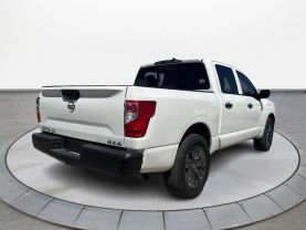 2023 NISSAN TITAN CREW CAB
