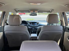 2017 HYUNDAI TUCSON SUV 4-CYL, 2.0 LITER SE PLUS SPORT UTILITY 4D