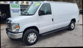 2014 Ford E250 Cargo Van 3d - Image 2