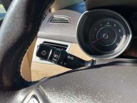 2013 Hyundai Elantra - Image 19